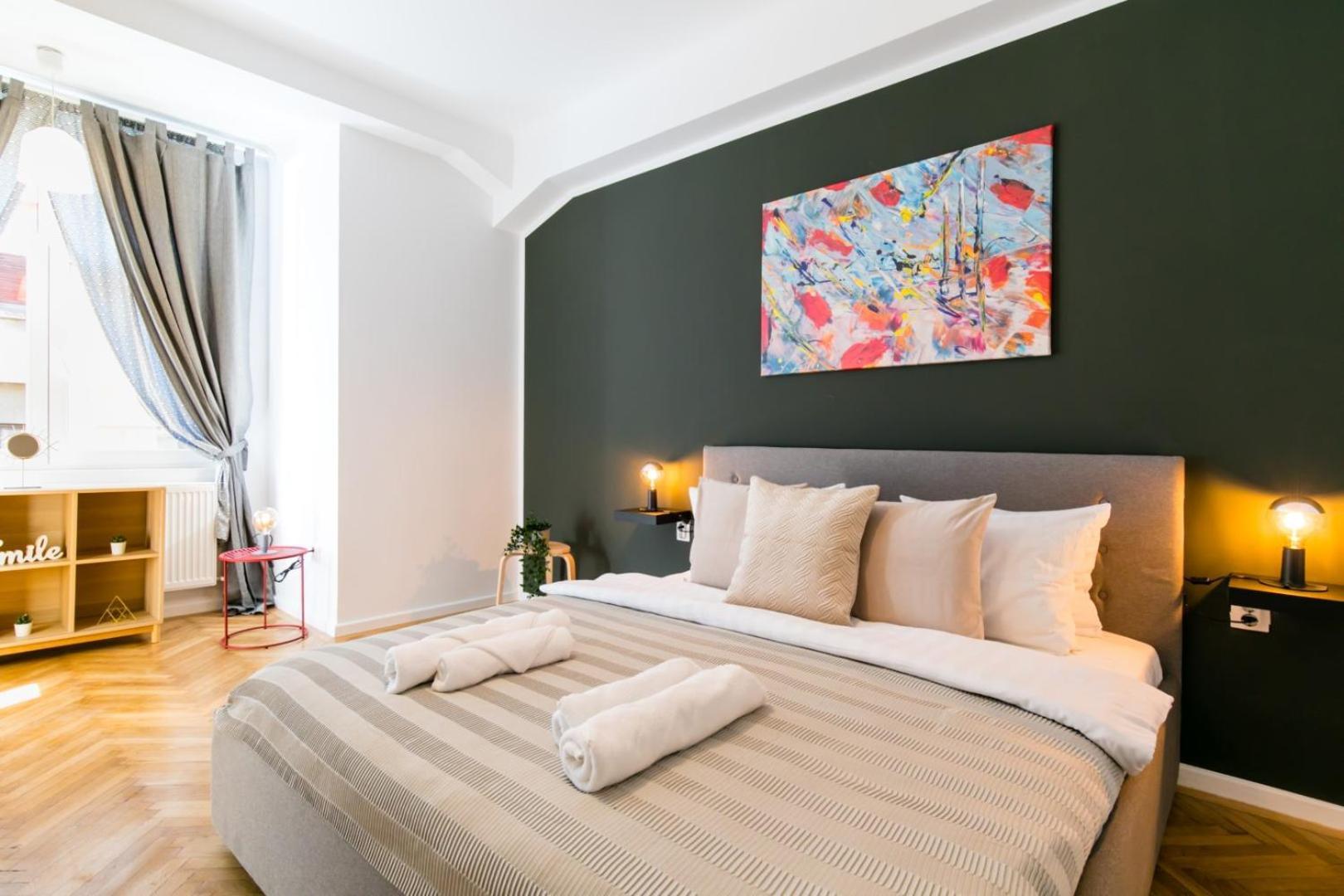 Heart Of The City - Cozy Apartments In Prime Location Bukarest Zimmer foto